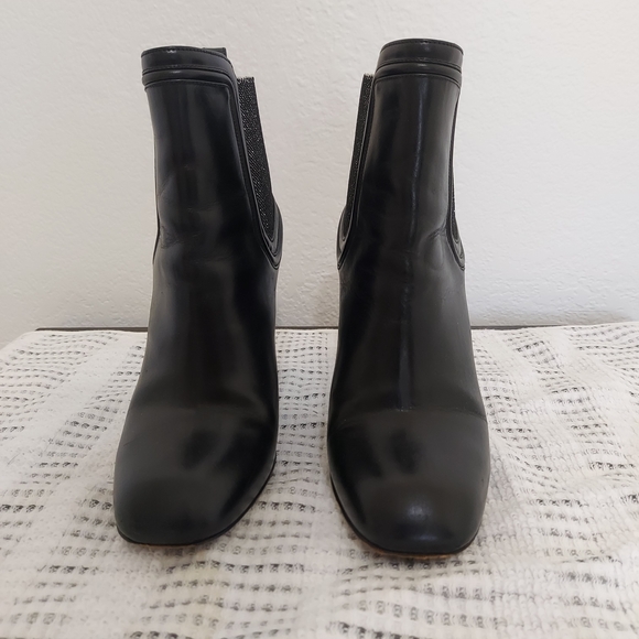 Alexander McQueen Chelsea Heeled Ankle Boots - Picture 2 of 5